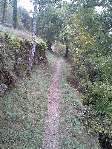Sentier côté Auriac