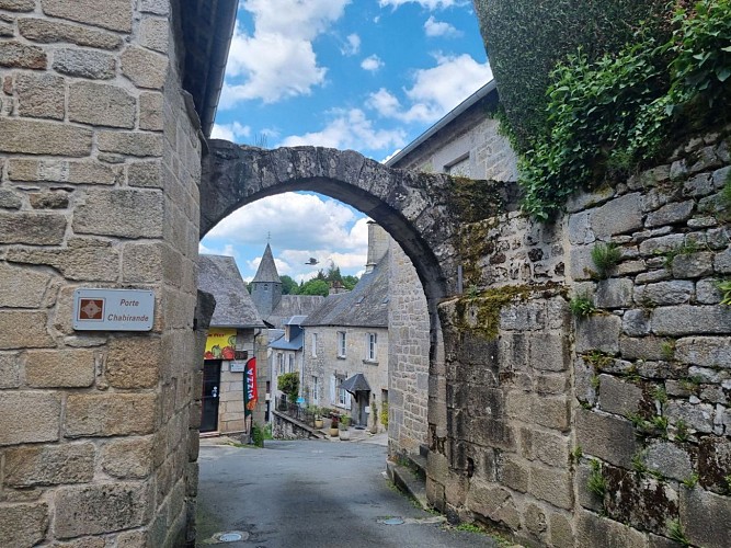 Treignac porte Chabirande ©L Léonard (2) (1)