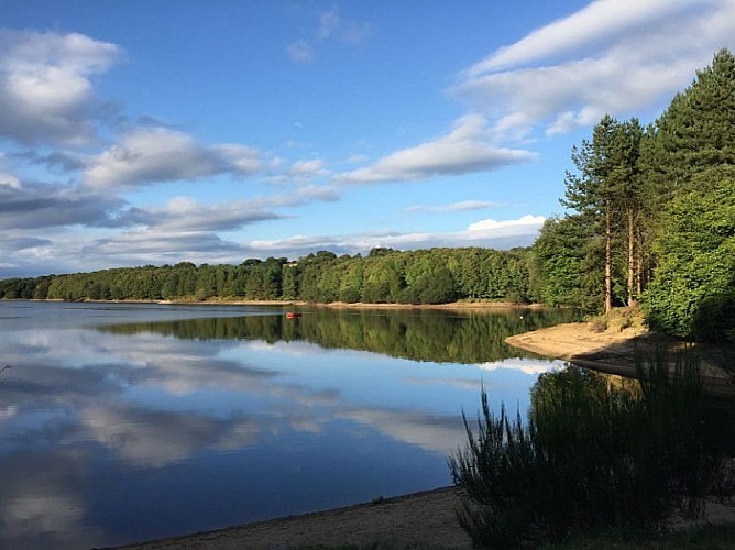 Le tour du lac de Kerné Uhel