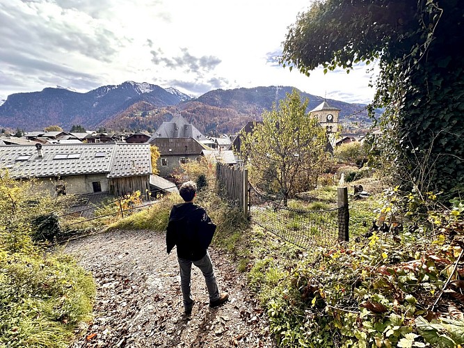 Itinéraire pédestre : Découverte du village de Samoëns par les Moulins et les Plaignes_Samoëns