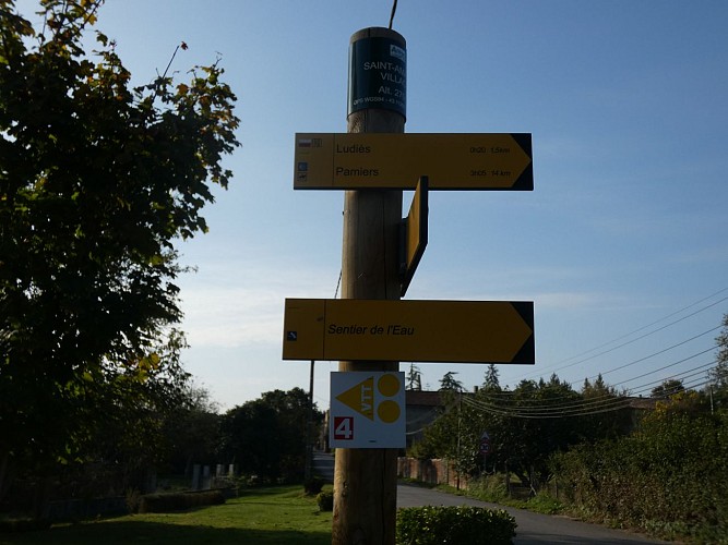 Etape Pamiers - Mas d'Azil GR78_Saint-Amadou