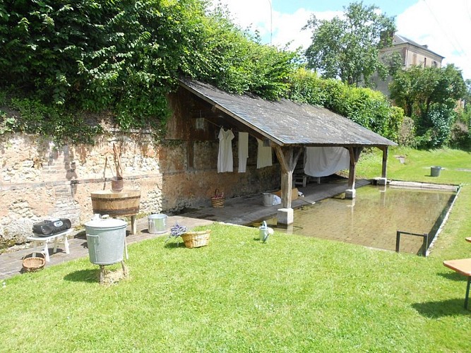 Lavoir-La-Chapelle-Yvon