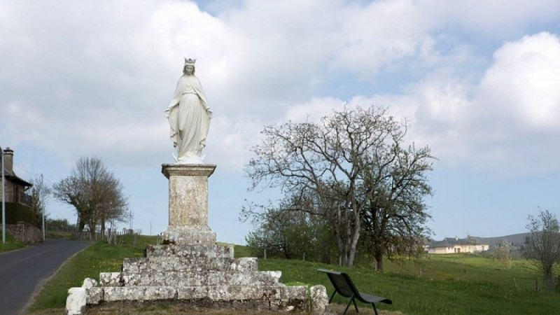 La statue de la vierge d'Annat