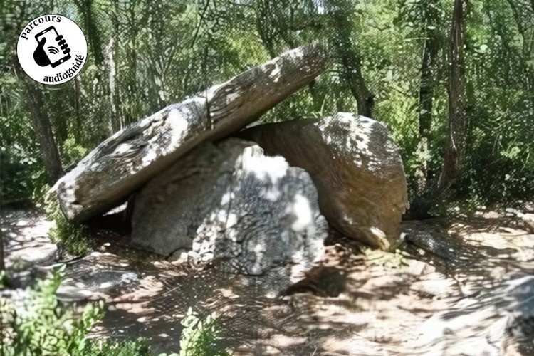 Randonnée Dolmens et capitelles