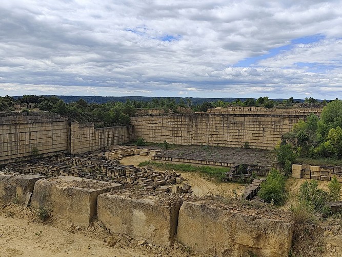 Sendero de interpretación de la piedra
