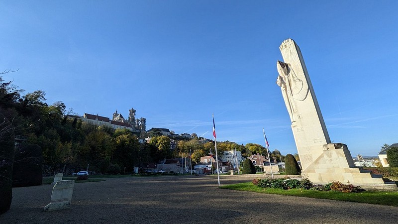 Square du monument aux morts