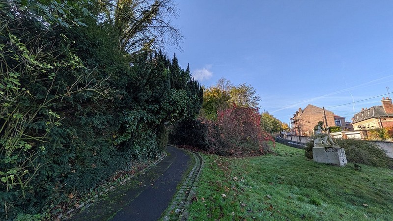 Avenue Georges-Clémenceau