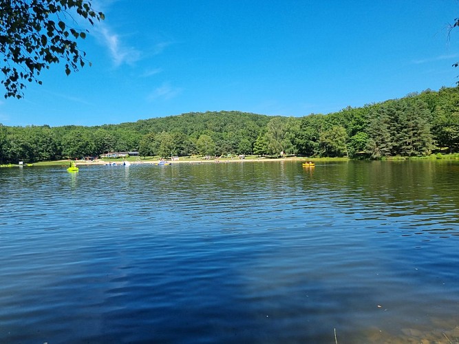 plan d'eau des Forges - Masseret Lamongerie ©LL OT Terres de Corrèze (4)