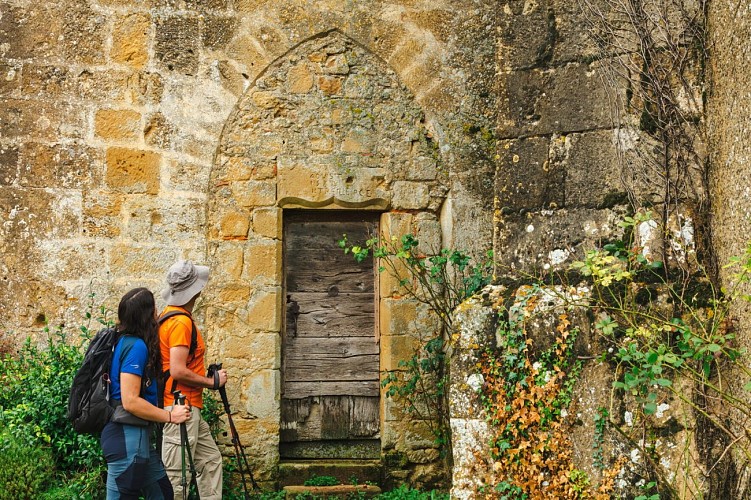 Labéjan : Arbres, Panoramas et Castelnau (AAG PR4)_Labéjan