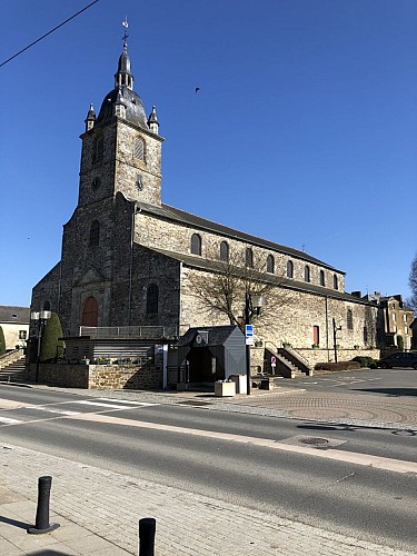 Eglise Irodouer - départ du circuit (3)