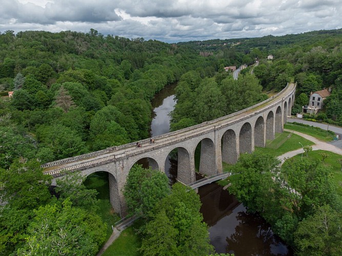 Sainte-Feyre_Bussiere-Dunoise-GTC_VTT-2021-Guillaume-CONDAT---Creuse-Tourisme16.jpg-1024px