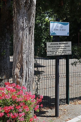 Village mémoire de Castelnau-sur-l'Auvignon