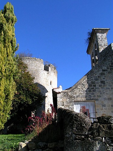 Village de Castelnau sur l'Auvignon