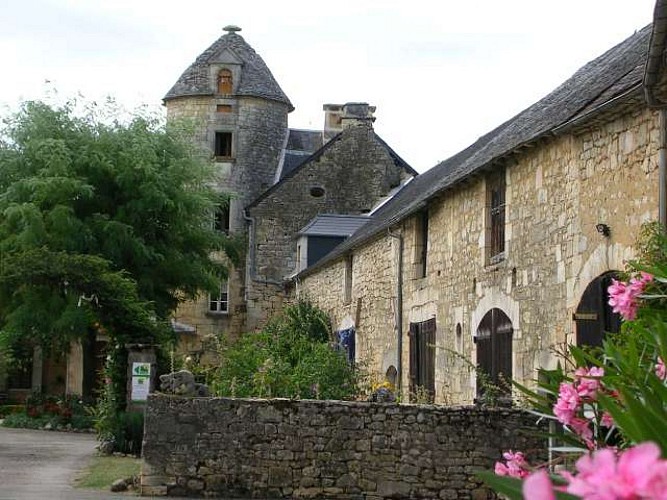 Chatelet de jayac_PhotoRedukto