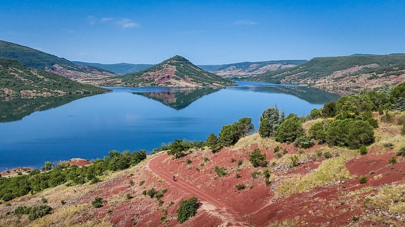Gravel bike au lac du Salagou
