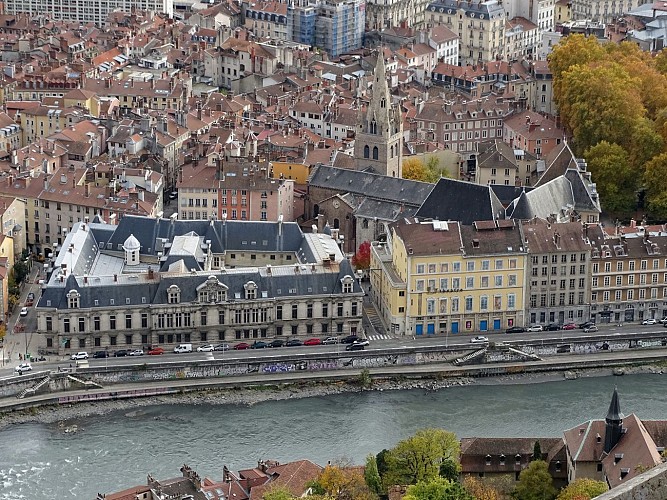 Grenoble depuis la Bastille