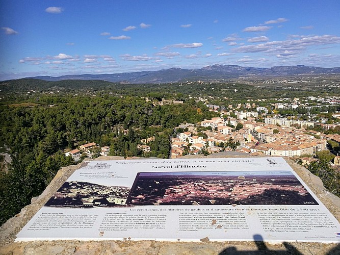 Oppidum de la Ramasse 2 © Gilles Delerue