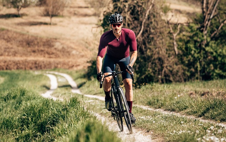 Tour complet de la Châtaigneraie Cantalienne en Gravel_Maurs