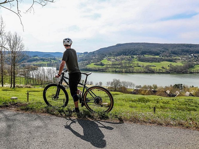 VTC, VTT et VTTAE : Base Sports Loisirs Causse_1