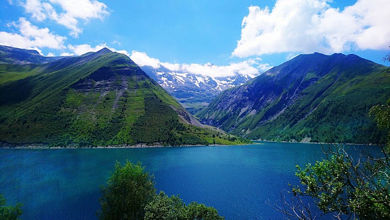 Road cycling - the great loop : Croix de Fer & Galibier