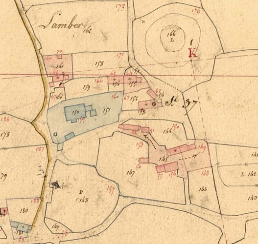 Cadastre napoléonien de 1840 du bourg de Lamber avec la motte féodale à l'est de l'église