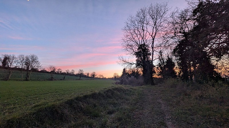 Chemin vers Cuissy-et-Geny