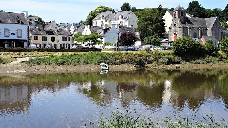 Au départ de Saint-Caradec