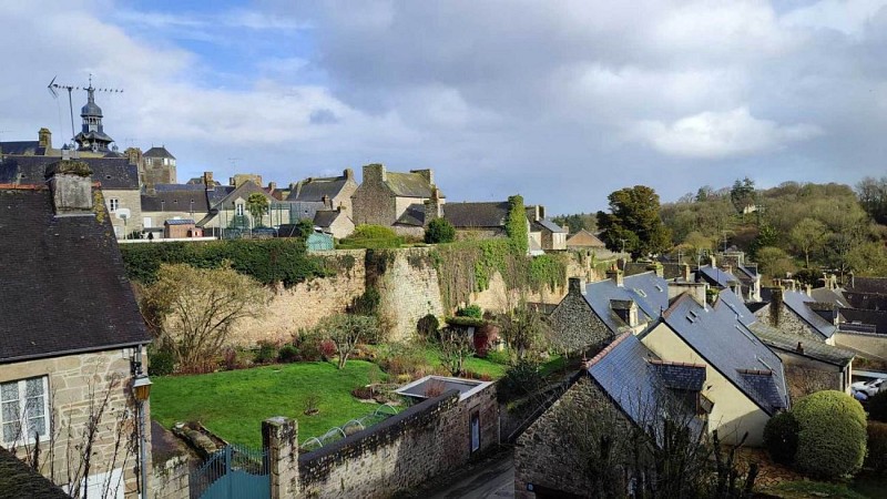 Point de vue - Rempart | Moncontour