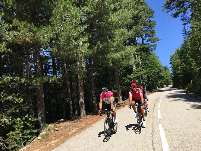Descente du Col de Verde ©ATC O Leonetti