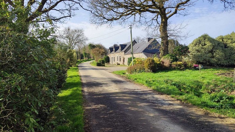 Ferme rénovée en campagne de Gurunhuel