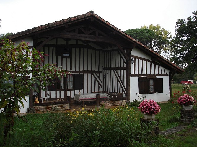 VTT - Eglises et fontaines guérisseuses, un retour aux sources !