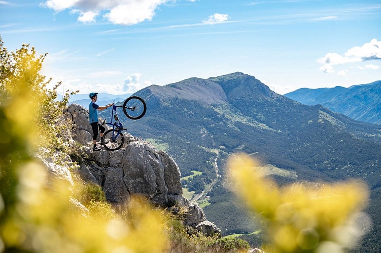 Le Grand tour des Préalpes d’Azur en VTT_Gréolières