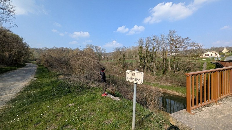 Canal de Braye-en-Laonnois I