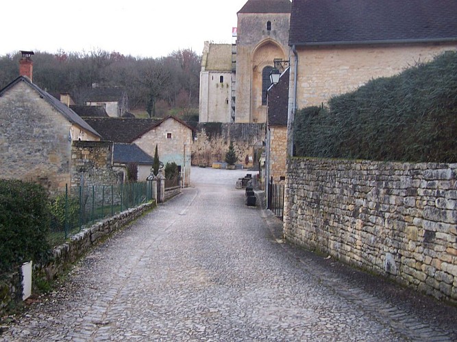 Saint Amand de Coly village pittoresque