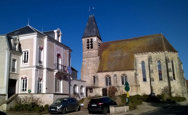 Longuesse - Eglise et Mairie