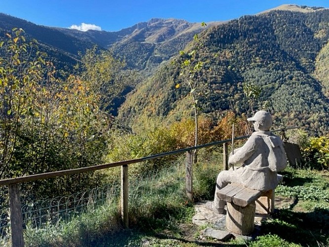 "Le randonneur" de Françoise Lasvènes
