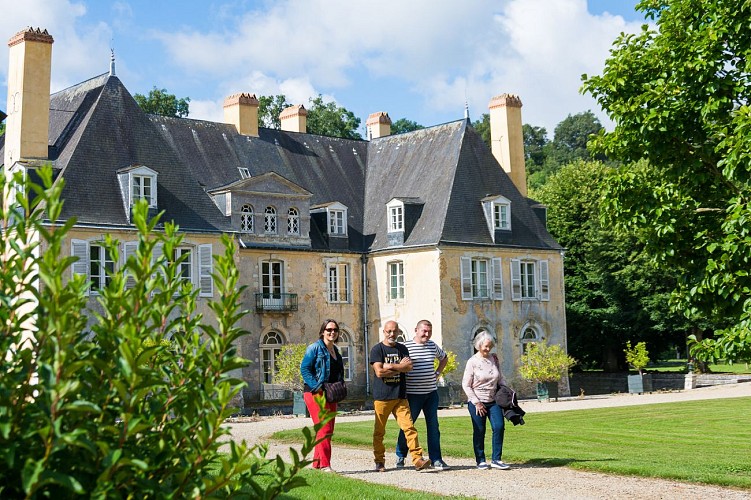 Vallee de la Sarthe Avoise Château de Dobert