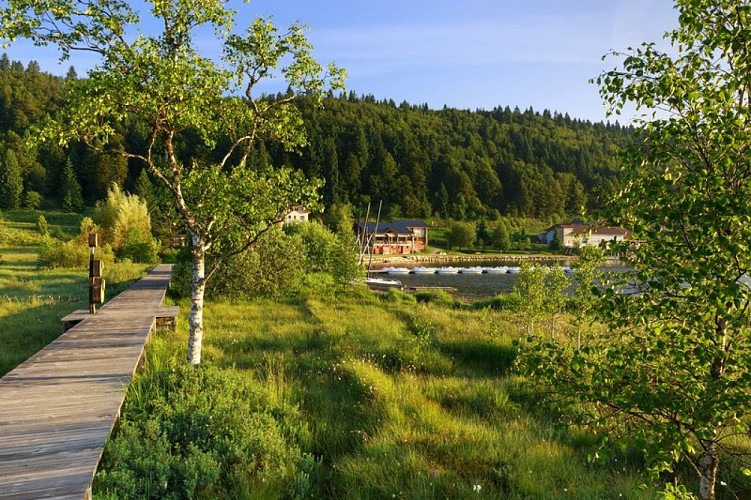 Platelage du lac des Rousses