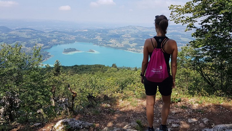 Randonnée avec vue lac Aiguebelette