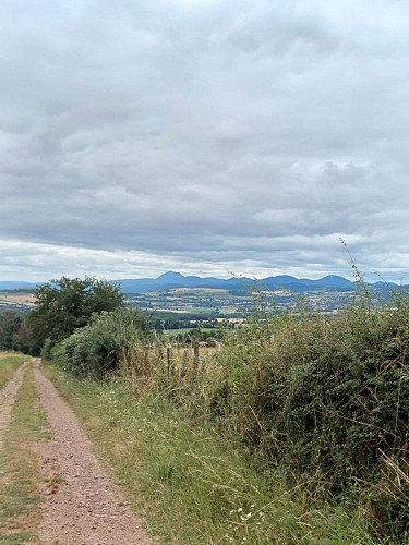 Between Limagne and Combrailles_Saint-Agoulin