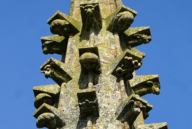 Flèche à crochets d'Hermaville