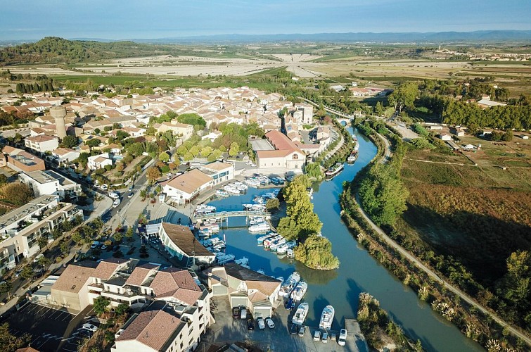 Colombiers le port le canal