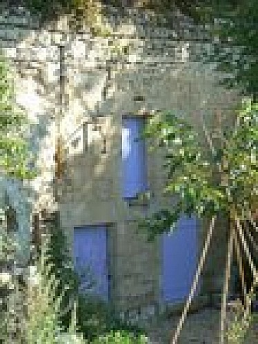 seuilly-troglo-pmg6kw9ymrhq.JPG.150x150_q85