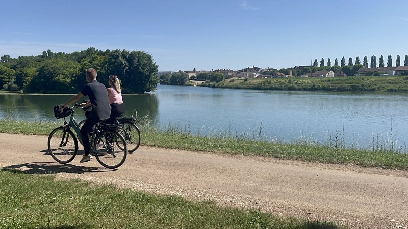 Confluence de la Saône et du Doubs