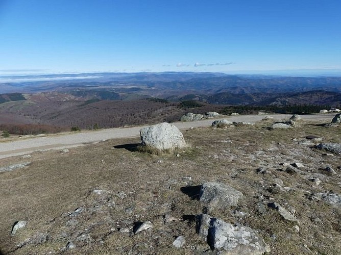 Vue depuis le sommet de l'Aigoual