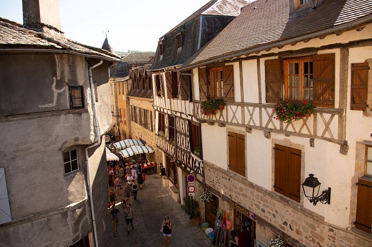 Brocante-Beaulieu-sur-Dordogne_3