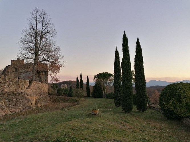 Saint-Marcet "Sentier de Goutte Medan"