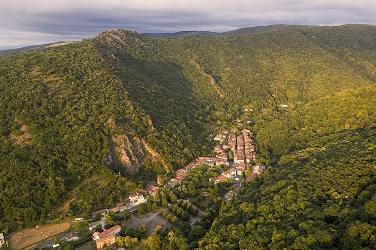 Durfort vu depuis le Roc de l'Homme.