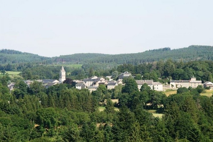Vue sur le village d'Anglès