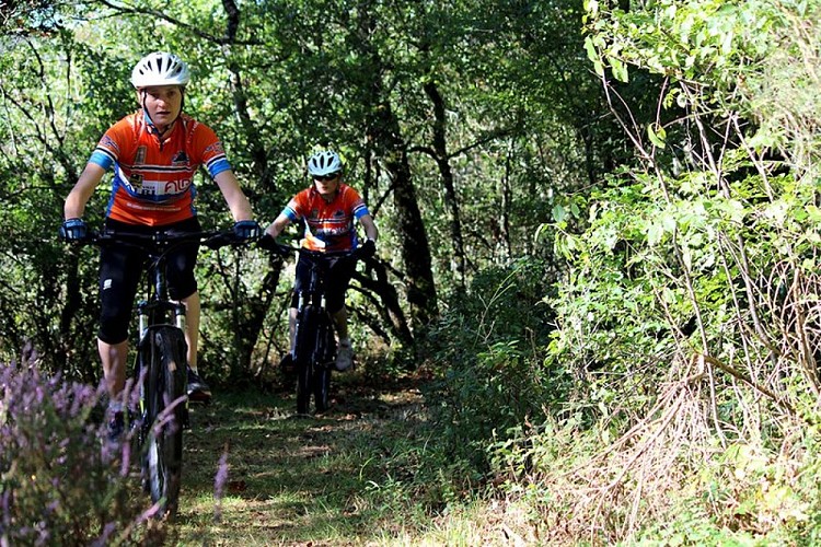 Circuit VTT n°4 - Les méandres du Cérou